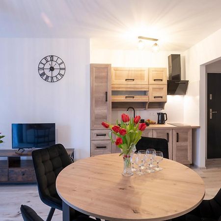 Apartament Kawalek Podlogi ピエホビツェ エクステリア 写真