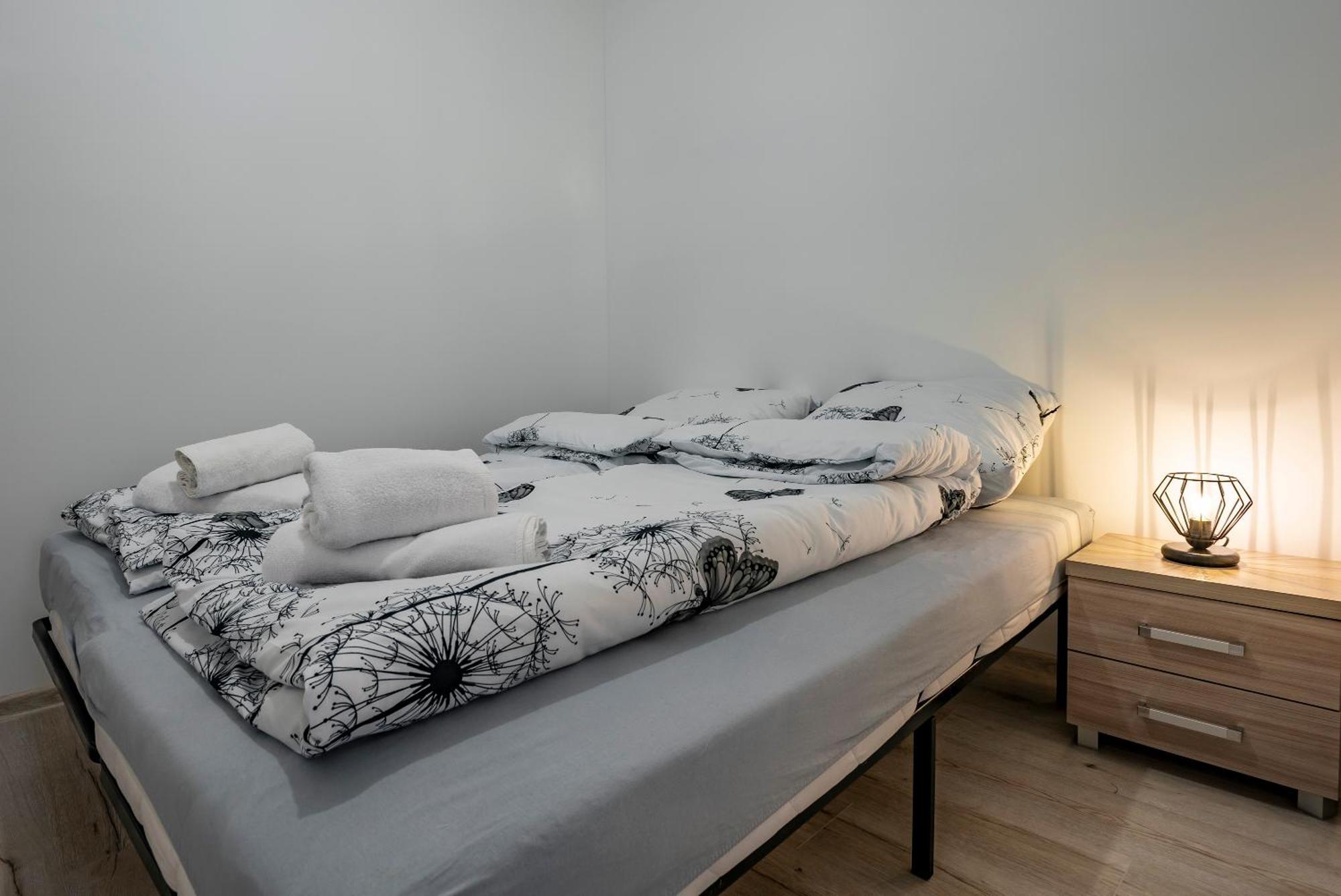 Apartament Kawalek Podlogi ピエホビツェ エクステリア 写真